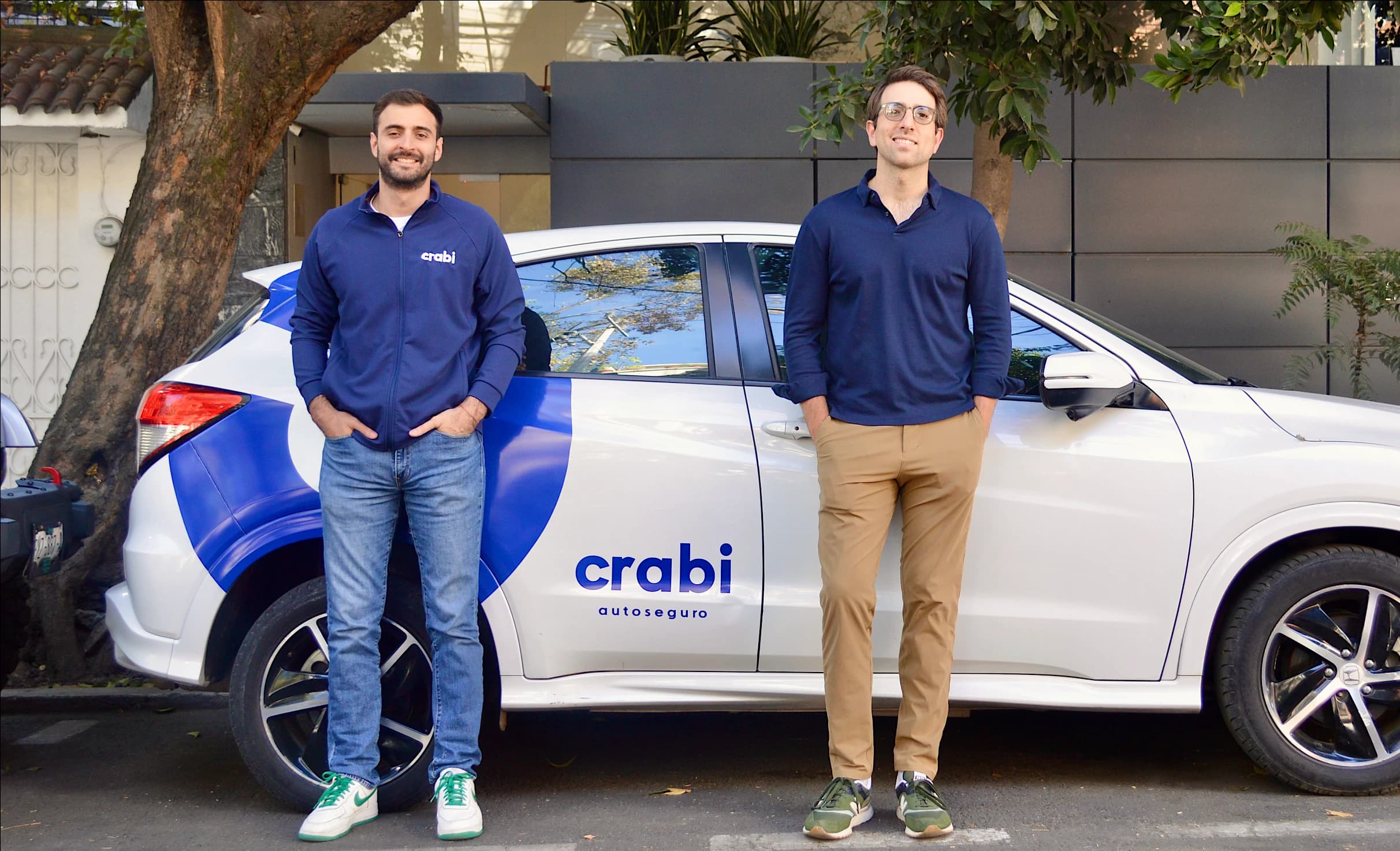Startup mexicana Crabi levanta 13,6 millones de dólares en su Serie A para impulsar su Seguro de Autos con IA