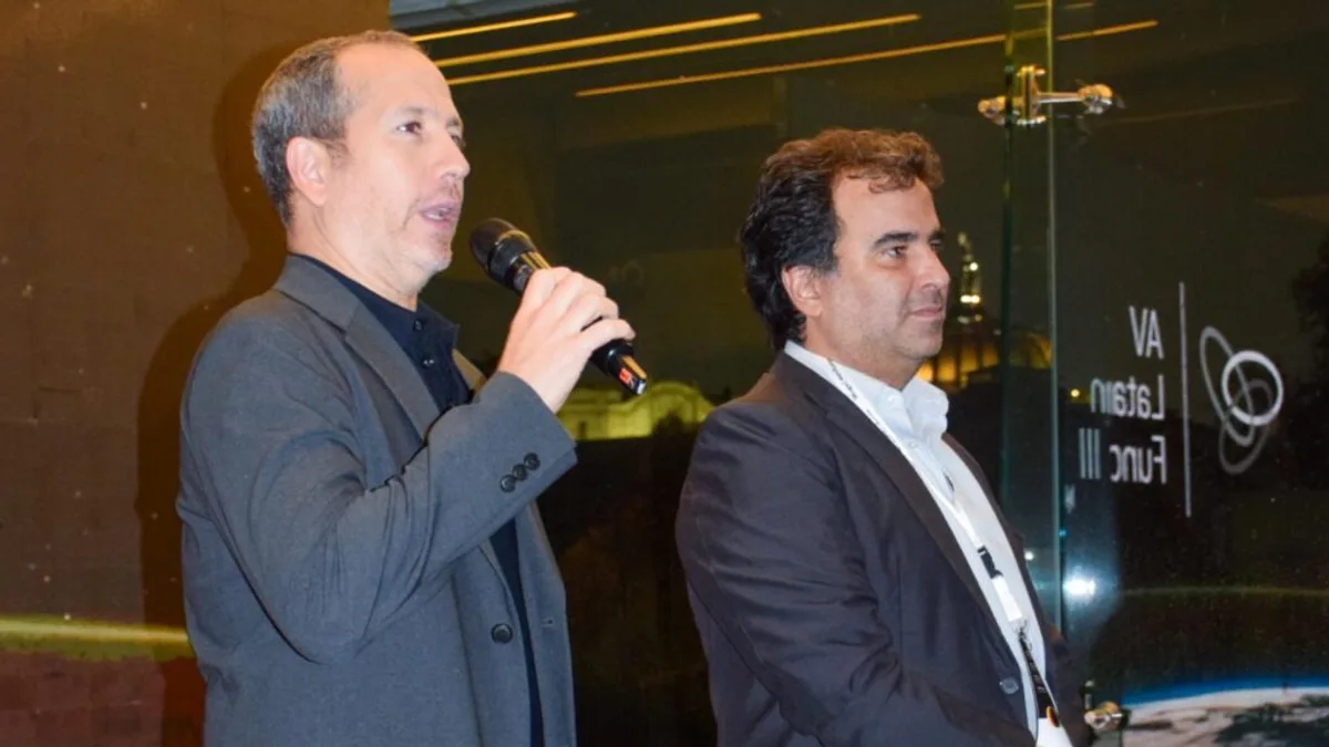 Angel Ventures debuta como creador de empresas con un club de lujo para perros: Apex Company Lab