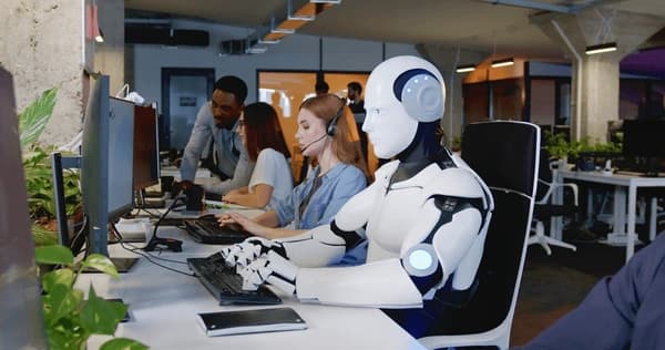 Startups: Más tech, menos headcount