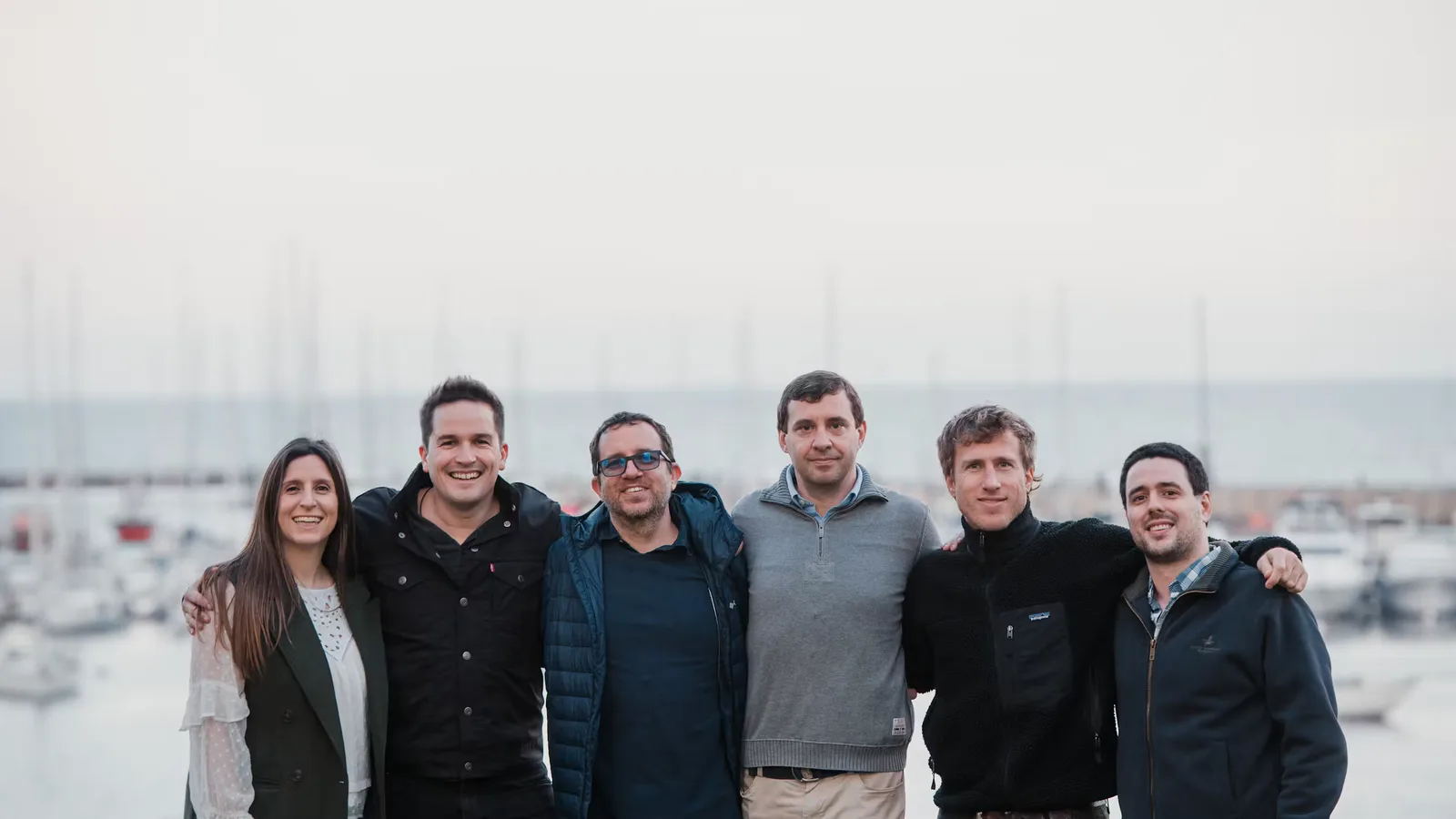 Zapia, el asistente de IA uruguayo, ya funciona 100% en su propia app tras dejar WhatsApp y supera los 8 millones de usuarios
