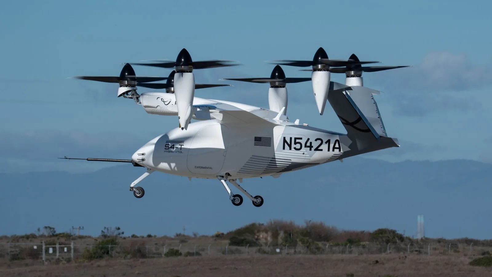 Del taxi aéreo al mercado militar: Joby compra la firma de defensa Resonant por US$500M