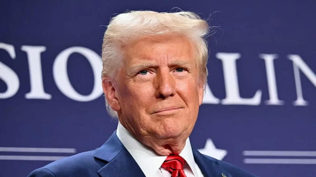Trump rebautiza la IA como SI y dispara los registros del dominio .si de Eslovenia