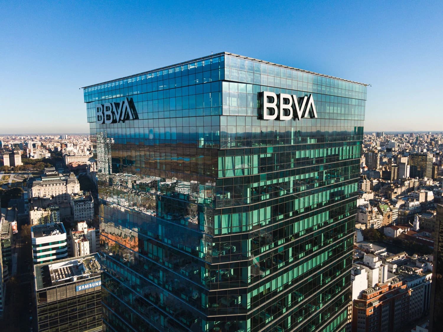 El banco BBVA integra a nivel global las Startups en su estrategia central