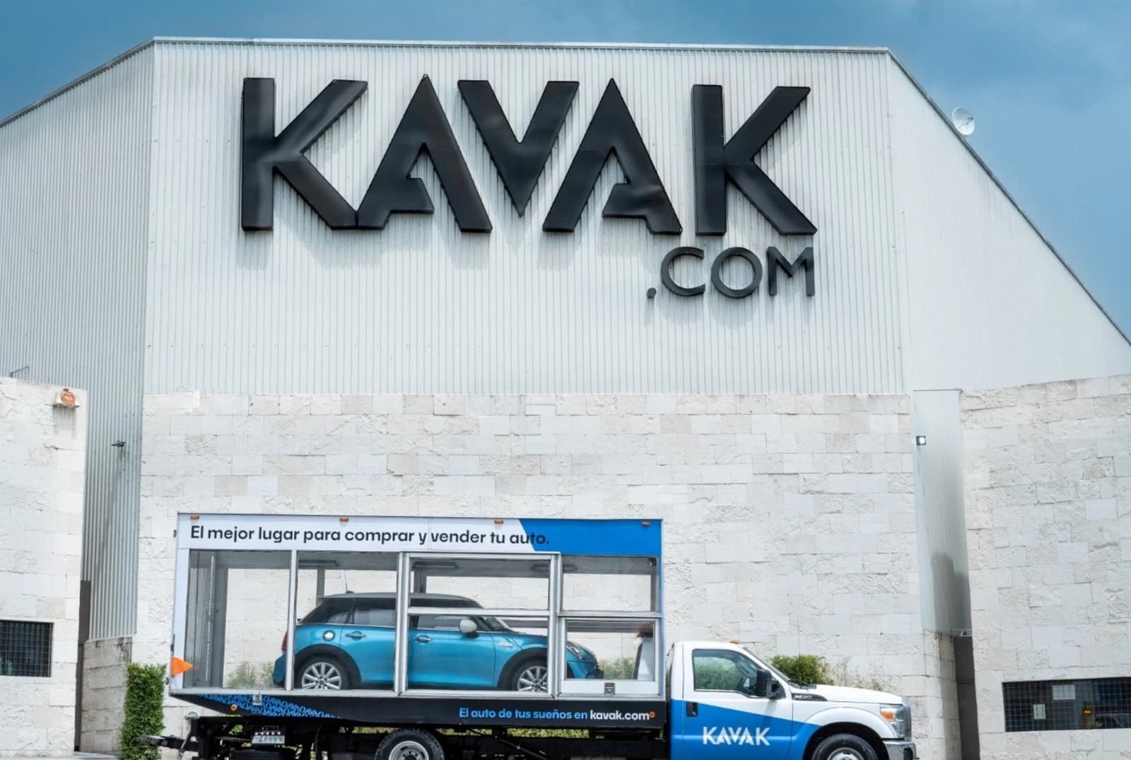 Unicornio mexicano Kavak se devalúa un 75% en nueva ronda de inversión por 127 millones de dólares