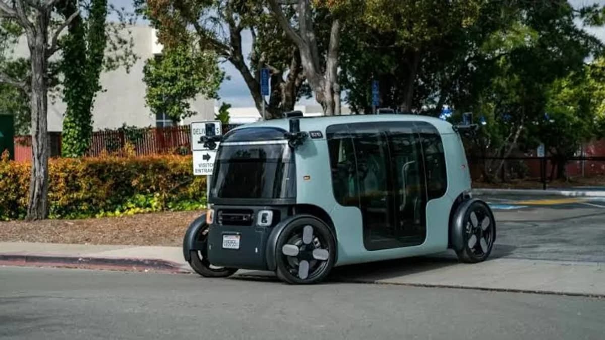 Zoox, el robotaxi de Amazon sin volante, cobrará sus viajes tras una exención federal